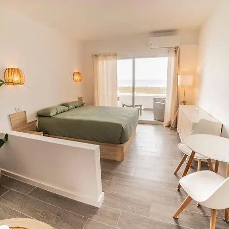 The Sunny Flair, Relaxing Experience *